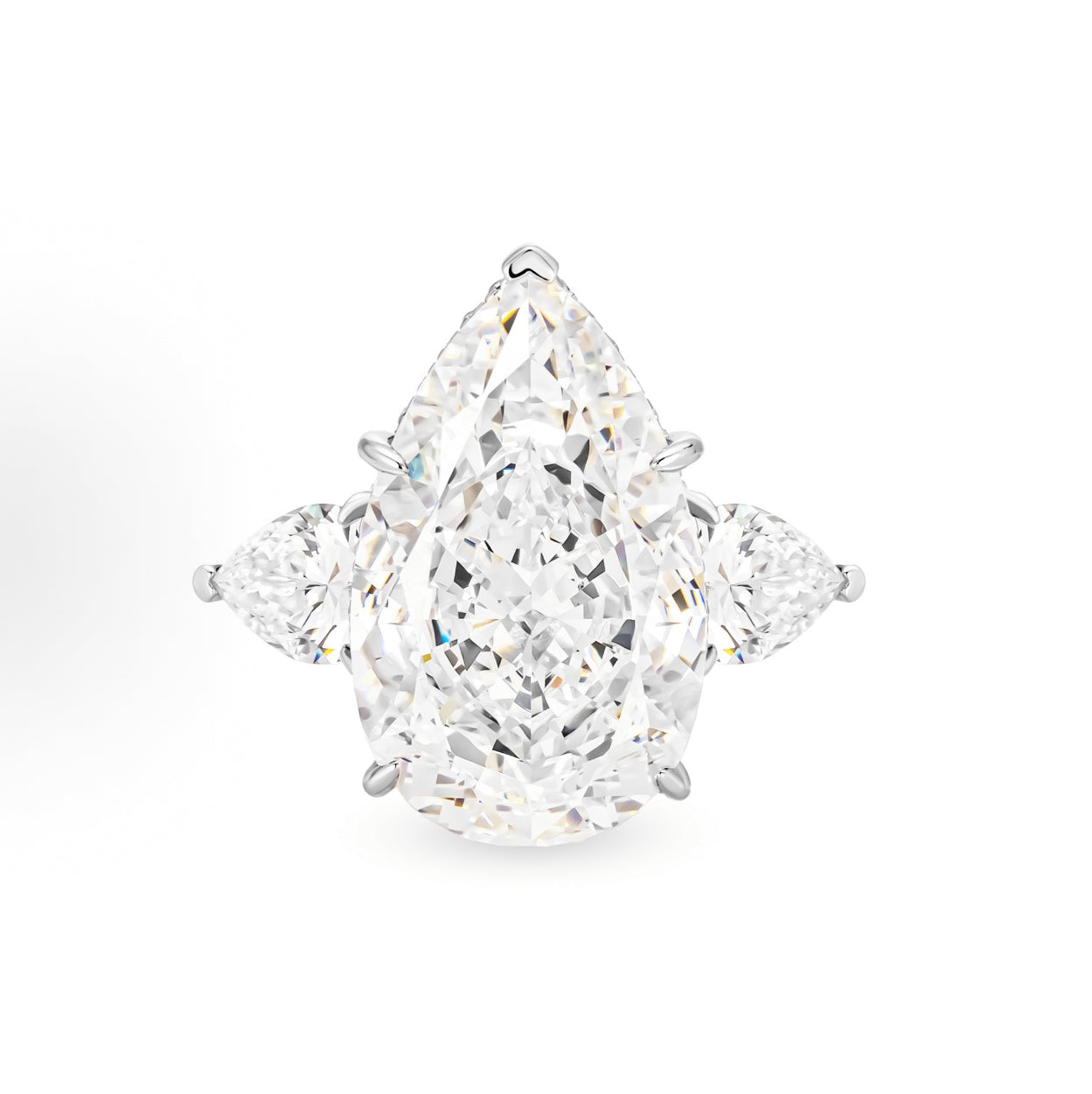 GAONAS classic three-stone droplet